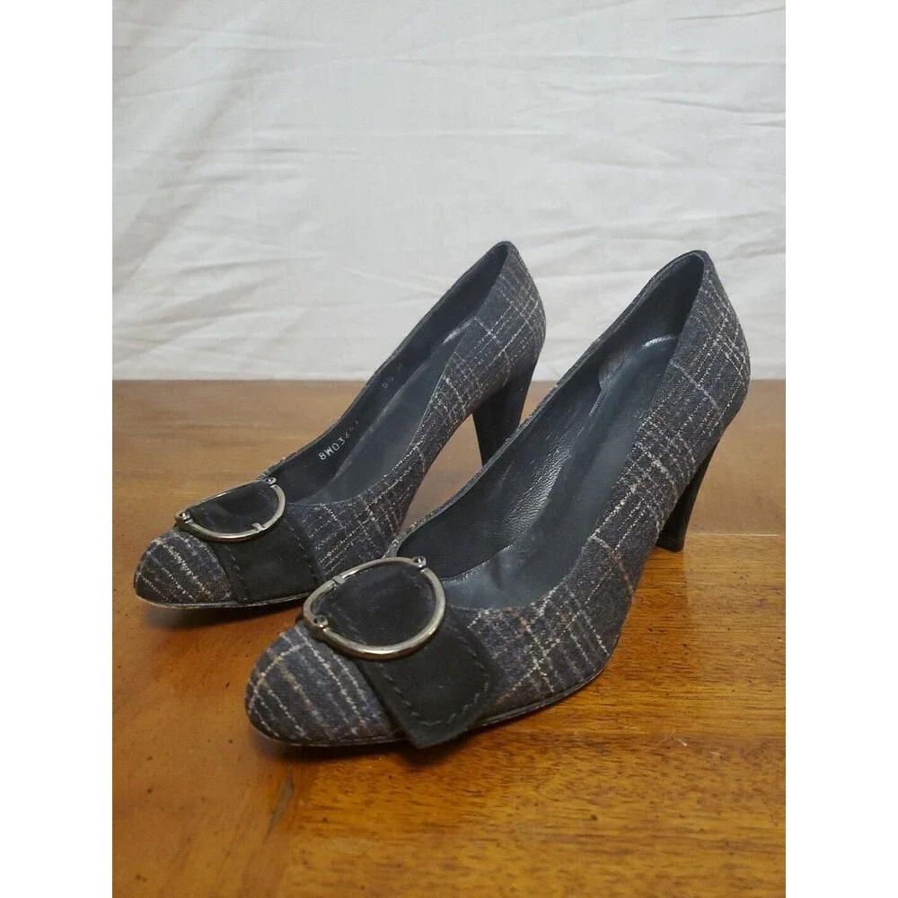 Stuart Weitzman Tattersall Flannel Buckle Up Pumps Shoes Heels Gray Plaid 5.5 M
